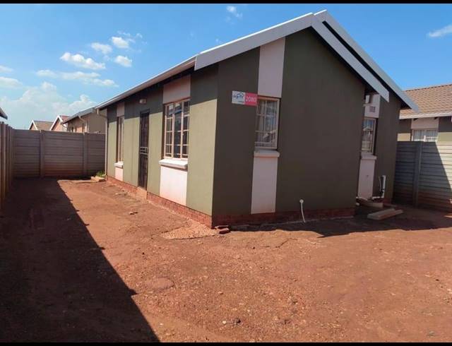 2 BEDROOM HOUSE FOR SALE IN SKY CITY